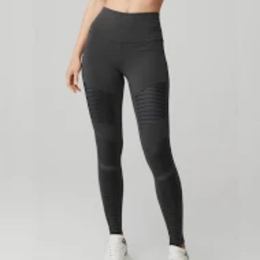 Alo Yoga Moto Legging in Anthracite dark gray sz SMALL